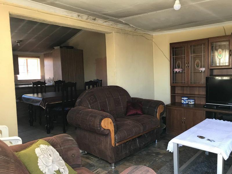 3 Bedroom Property for Sale in Bochabella Free State